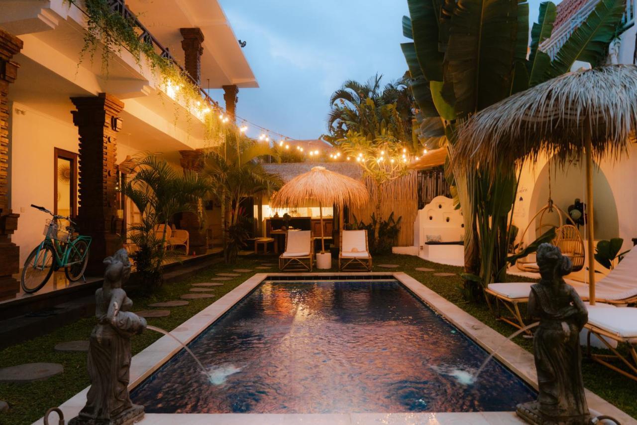 Shortcut Breeze Guest House Canggu  Exterior photo