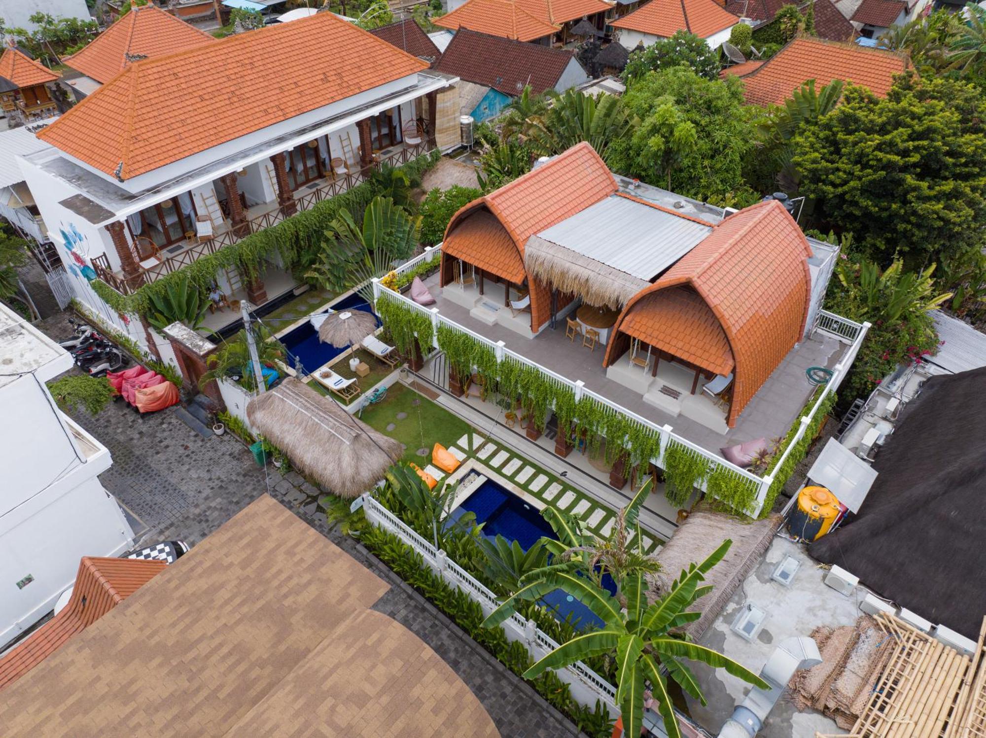 Shortcut Breeze Guest House Canggu  Exterior photo